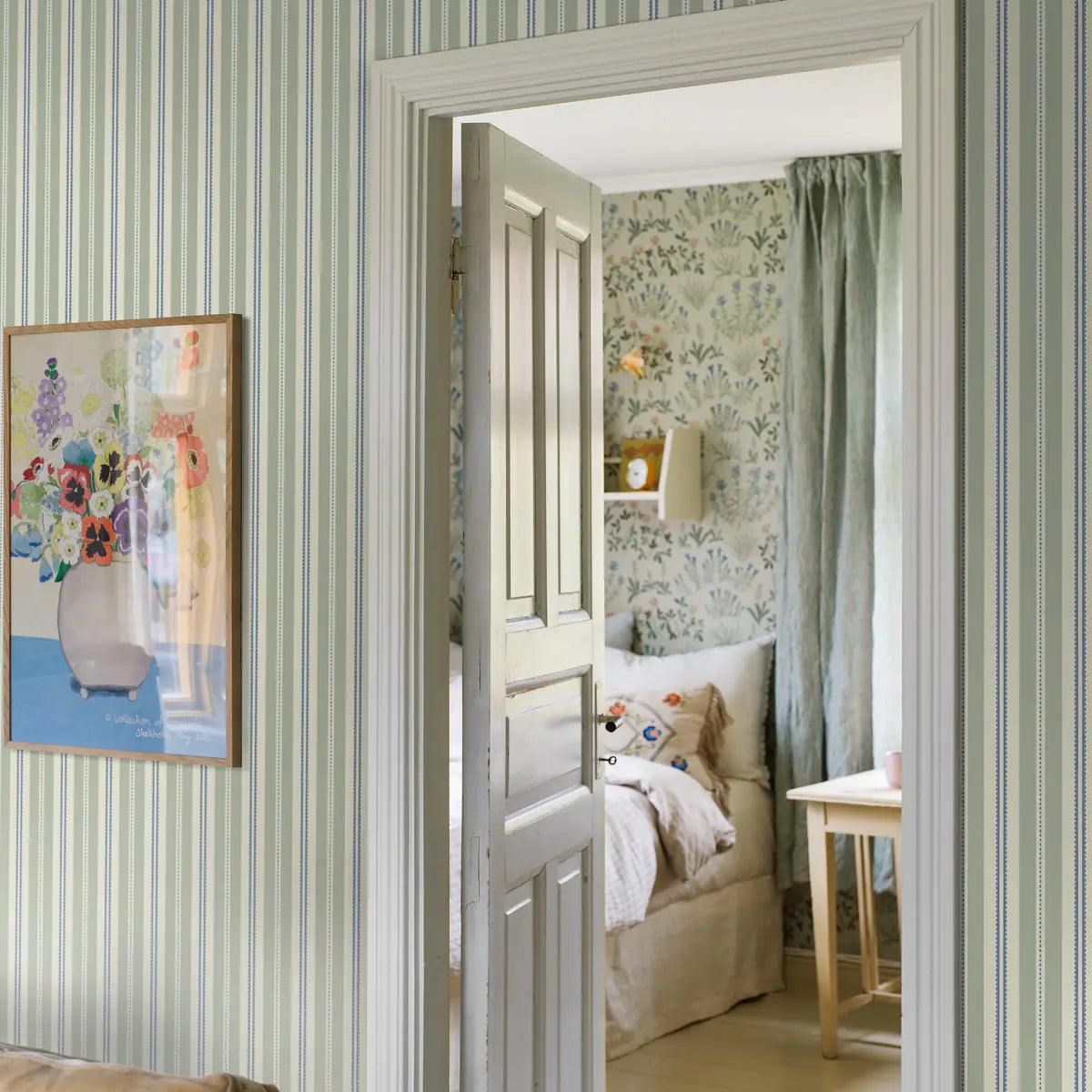 Schumacher Hedda Wallpaper Blue Mineral | Fabric Bistro | Columbia ...