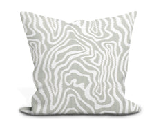 Load image into Gallery viewer, Thibaut Alessandro Pillow