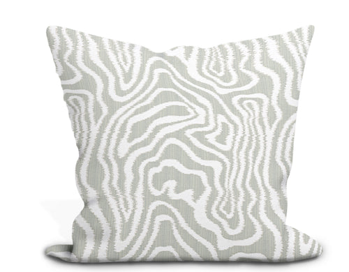 Thibaut Alessandro Pillow