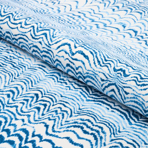 Schumacher Ink Wave Print Indoor/Outdoor Fabric 181050 / Indigo