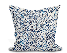 Load image into Gallery viewer, Thibaut Swing Velvet Pillow
