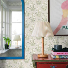 Load image into Gallery viewer, Schumacher Snödroppe Wallpaper 4835 / Leaf
