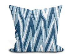 Load image into Gallery viewer, Thibaut Highland Peak Pillow