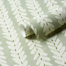 Load image into Gallery viewer, Schumacher Woodperry Wallpaper 5008793 / Celadon