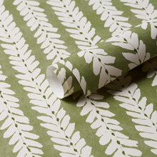 Load image into Gallery viewer, Schumacher Woodperry Wallpaper 5008794 / Moss