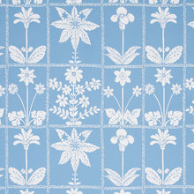Load image into Gallery viewer, Schumacher Georgia Wildflowers Wallpaper 5014820 / Blue