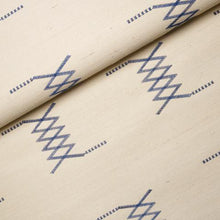 Load image into Gallery viewer, Schumacher Kin Sisal Embroidery Wallpaper 5015781 / Ink On Ivory