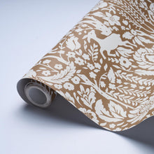 Load image into Gallery viewer, Schumacher Deerfield  Wallpaper 5016260 / Mocha
