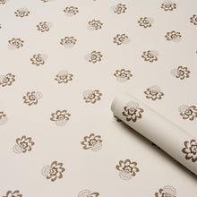 Load image into Gallery viewer, Schumacher Auclair Floral Wallpaper 5016481 / Brown