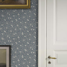 Load image into Gallery viewer, Schumacher Myrten Wallpaper 5717 / Slate