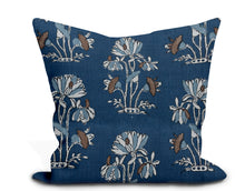 Load image into Gallery viewer, Thibaut Lily Flower Pillow