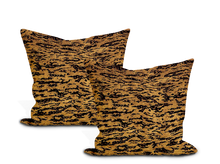 Load image into Gallery viewer, Schumacher Serengeti Pillow Cover