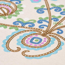 Load image into Gallery viewer, Estrella Embroidery