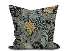 Load image into Gallery viewer, Thibaut Desmond Pillow