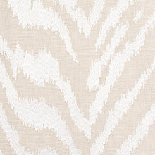 Load image into Gallery viewer, Quincy Embroidery On Linen