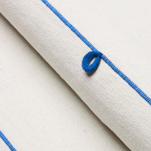 Load image into Gallery viewer, Globo Knotted Handwoven