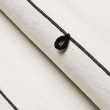 Load image into Gallery viewer, Globo Knotted Handwoven
