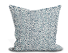 Load image into Gallery viewer, Thibaut Swing Velvet Pillow