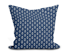 Load image into Gallery viewer, Thibaut Julian Pillow