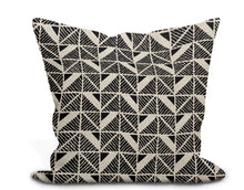 Load image into Gallery viewer, Thibaut Bloomsbury Square Pillow