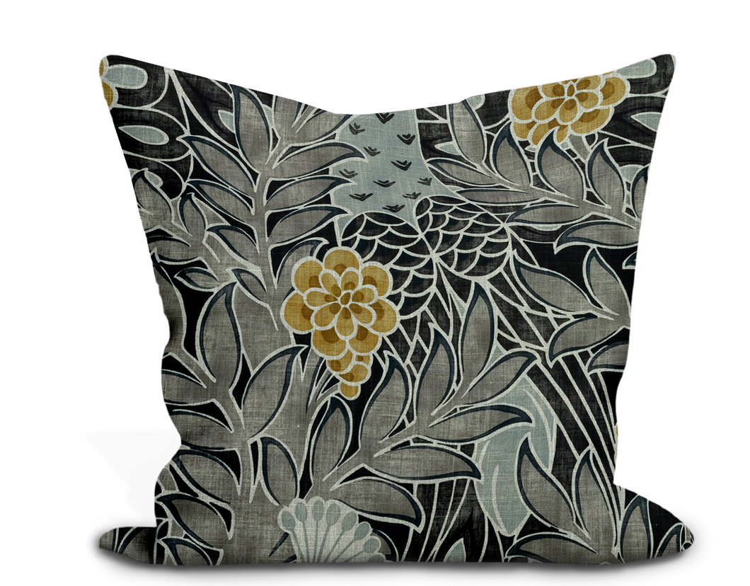 Thibaut Desmond Pillow