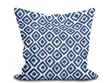 Load image into Gallery viewer, Thibaut Indian Diamond Pillow