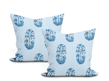 Load image into Gallery viewer, Schumacher Askandra Pillow Cover