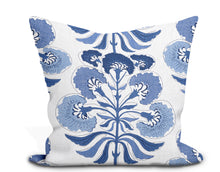 Load image into Gallery viewer, Thibaut Tybee Tree Pillow