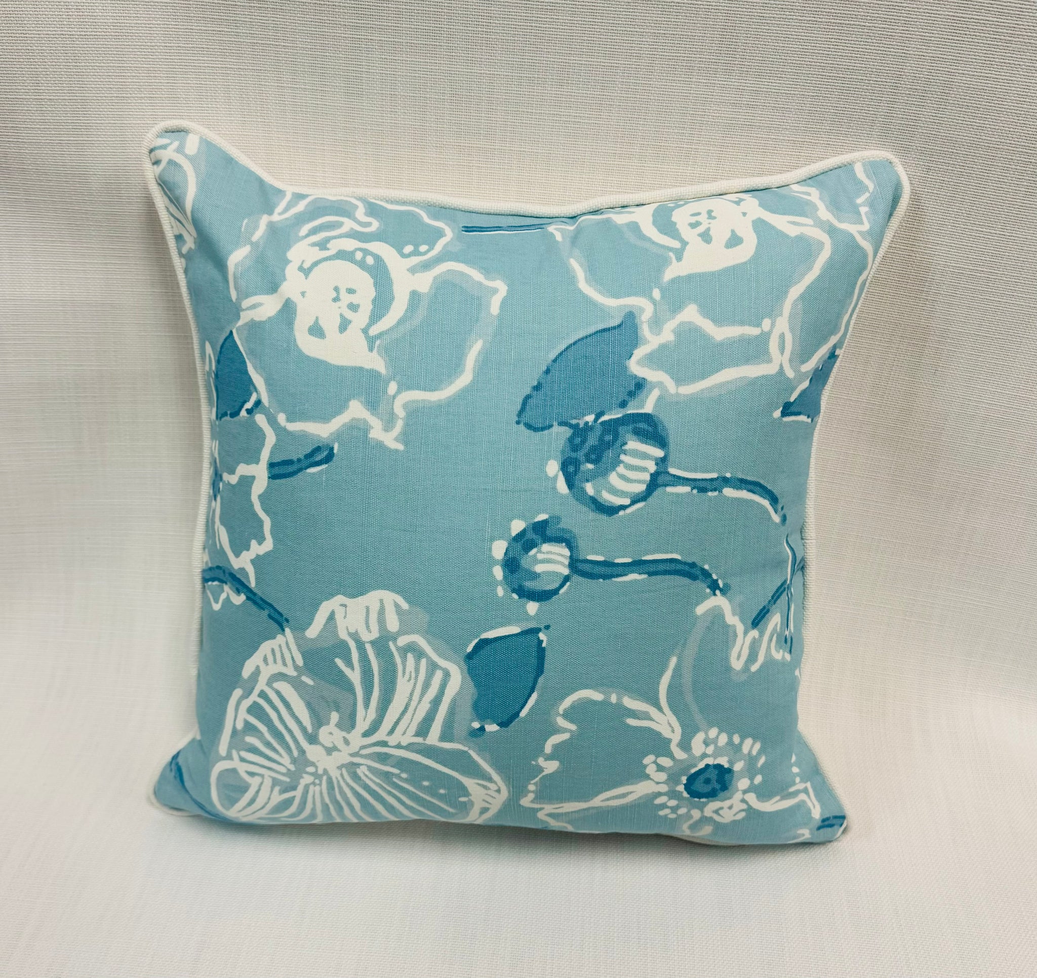 18” X 18” Lilly Pulitzer Dahlia Sky Blue Floral Linen Cotton Pillow Co –  Fabric Bistro