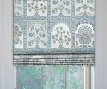 Load image into Gallery viewer, Thibaut Indian Panel Roman Shade