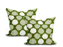 Load image into Gallery viewer, Schumacher Cirque Velvet Pillow Cover