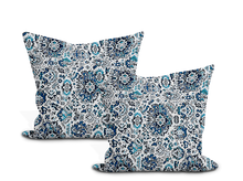 Load image into Gallery viewer, Schumacher Pallay Épinglé Pillow Cover