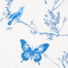 Load image into Gallery viewer, SCHUMACHER BIRDS &amp; BUTTERFLIES FABRIC 174761 / PORCELAIN