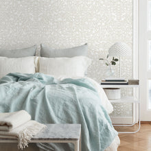 Load image into Gallery viewer, Schumacher Romans Wallpaper 1767 / Sand
