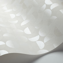Load image into Gallery viewer, Schumacher Vertigo Wallpaper 1776 / Pearl