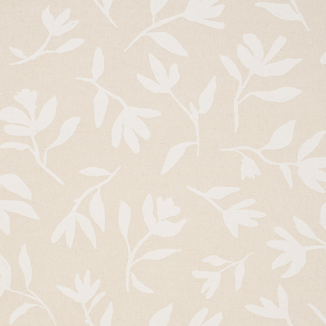 Schumacher Laurel Fabric 180012 / White On Unbleached