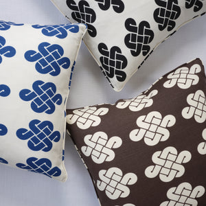 Schumacher Penelope Knot Fabric 180032 / Brown