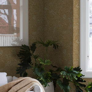 Schumacher Nocturne Wallpaper 2022 / Parchment