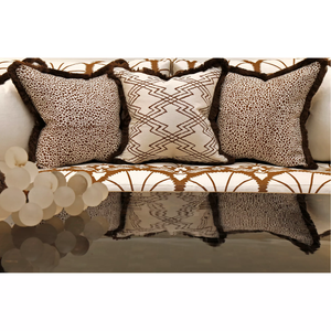 Lee Jofa Via Krupp Bis Fabric / Navy