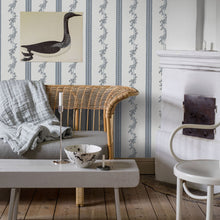 Load image into Gallery viewer, Schumacher Drottningholm Wallpaper 4509 / Blue