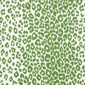 Schumacher Iconic Leopard Wallpaper 5007015 / Green