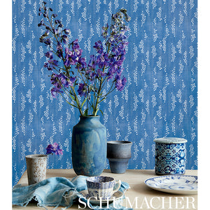 Schumacher Taki Floral Wallpaper 5008741 / Moonstone