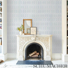 Load image into Gallery viewer, Schumacher Modern Trellis Sisal Wallpaper 5010101 / Charcoal