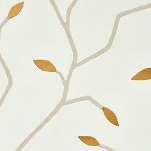 Load image into Gallery viewer, Schumacher Cymbeline Wallpaper 5011380 / Ivory &amp; Gold