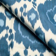 Load image into Gallery viewer, Brunschwig &amp; Fils Mayenne Print Fabric / Blue