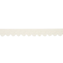 Load image into Gallery viewer, Schumacher Evelyne Crochet Trim 81700 / Ivory