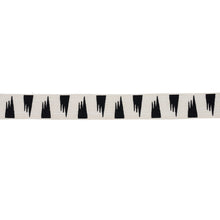 Load image into Gallery viewer, Schumacher Tutsi Trim 81781 / Ivory