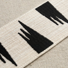 Load image into Gallery viewer, Schumacher Tutsi Trim 81781 / Ivory