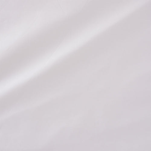 SCHUMACHER CECIL COTTON CHINTZ FABRIC 76980 / WHITE
