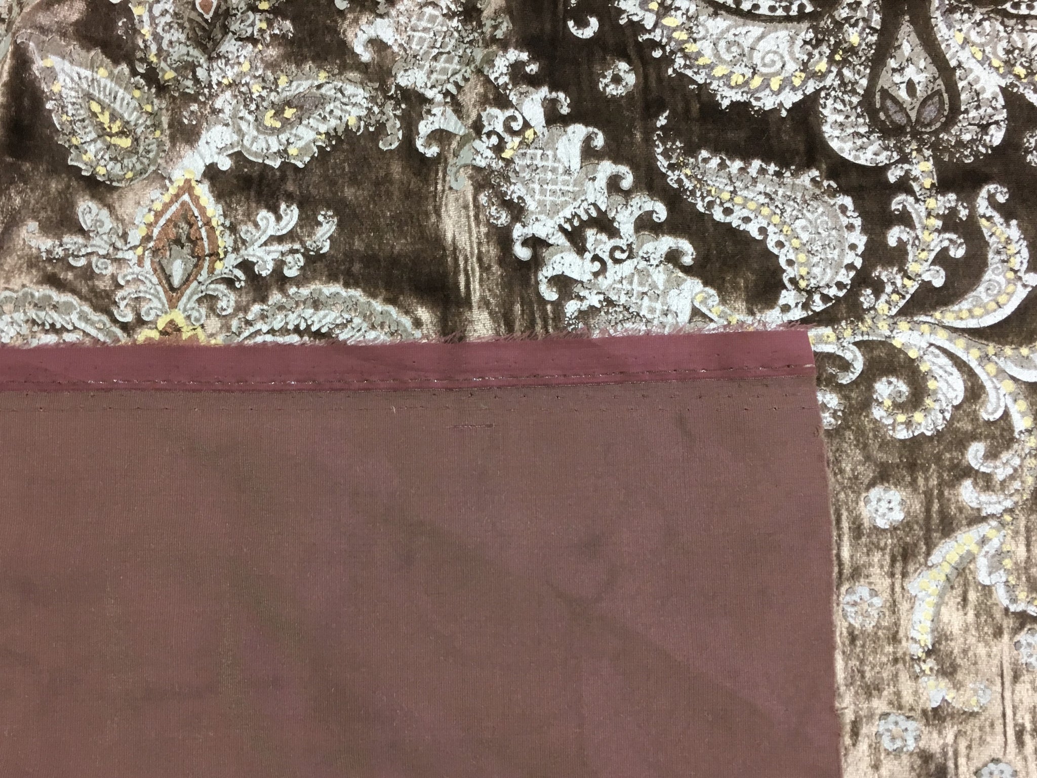 Velvet Fabric: Fabrics from Italy by Pontoglio, SKU 00071646 at $97 — Buy  Luxury Fabrics Online